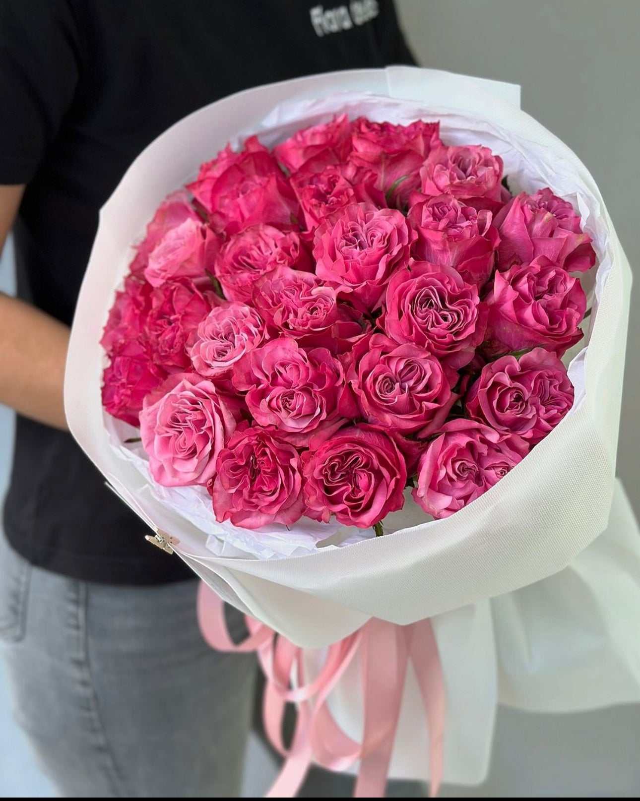 «Purple love» peony roses