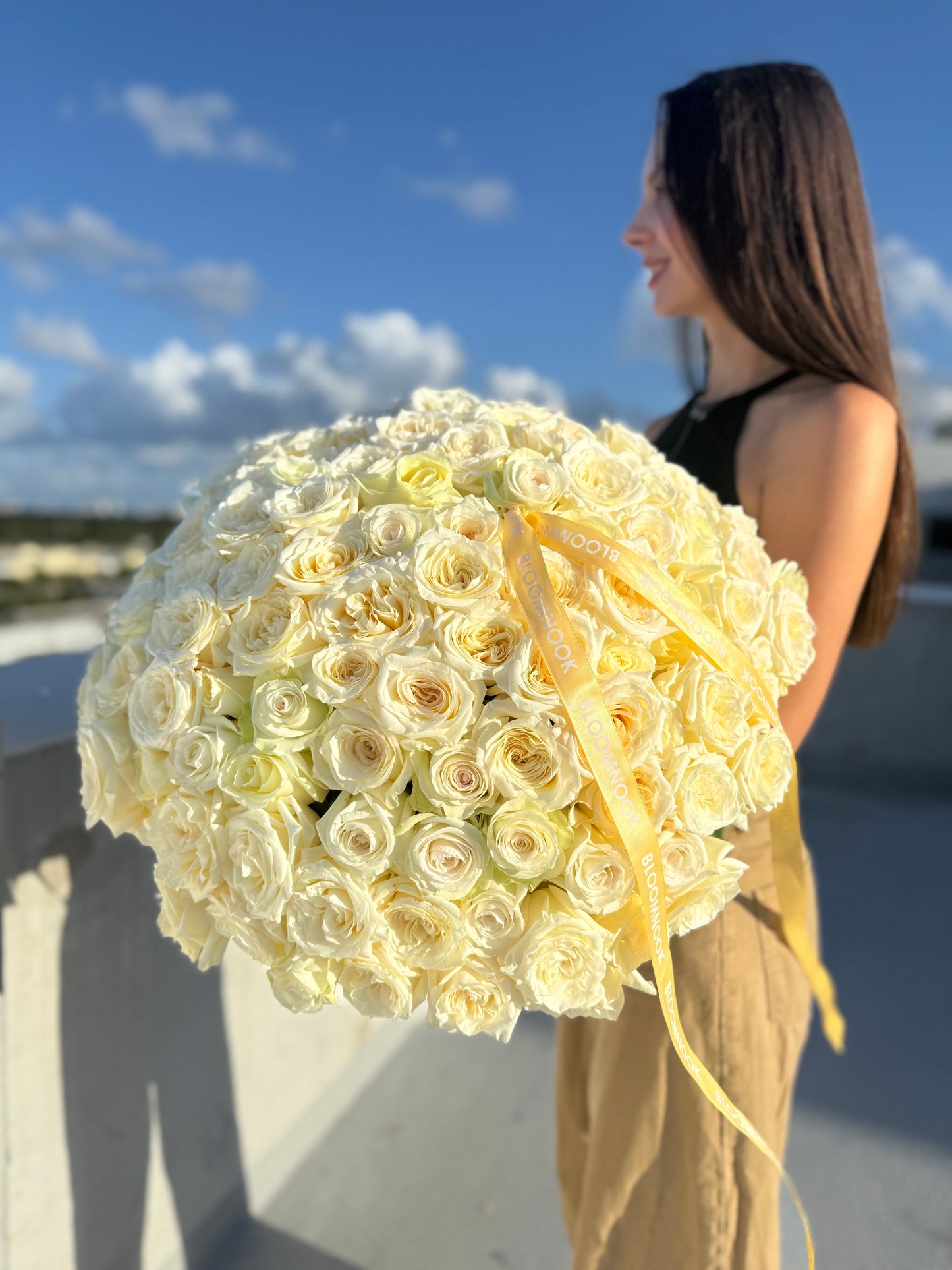 «Candle light» 100 roses