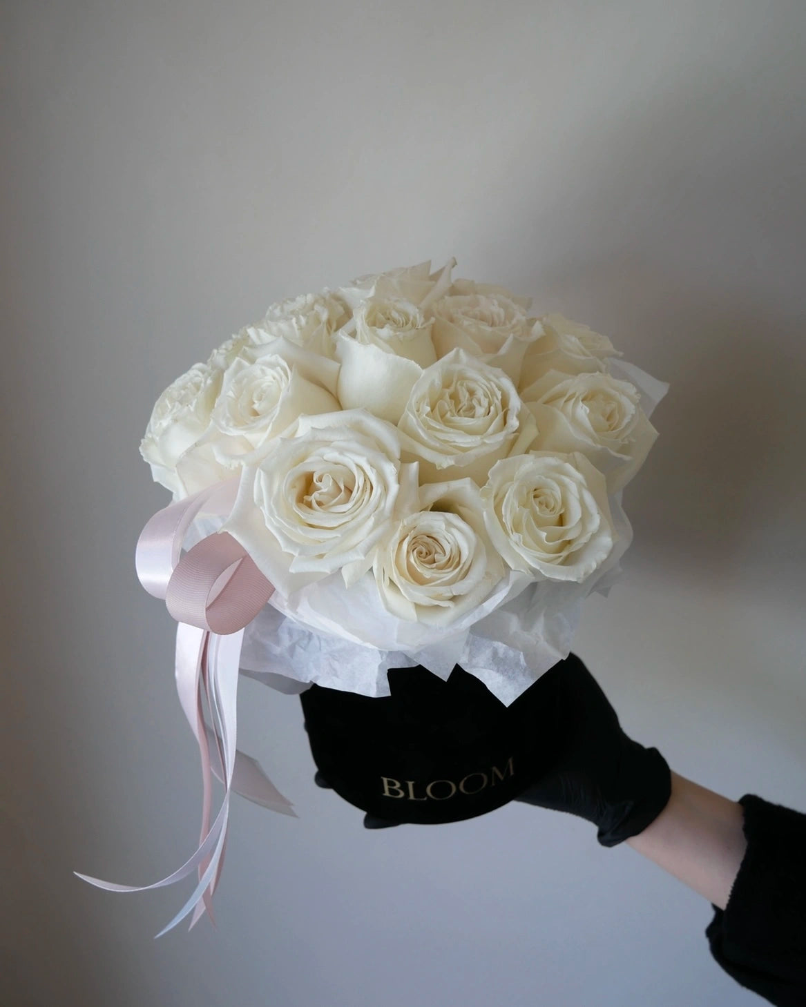 «White roses» box