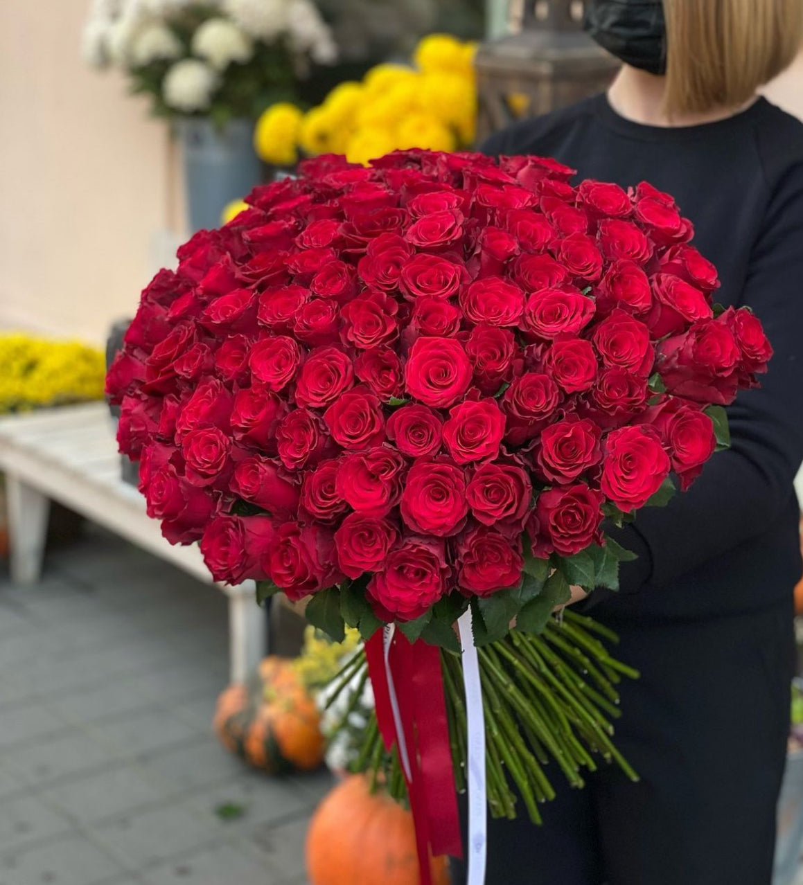 «Explorer» red roses