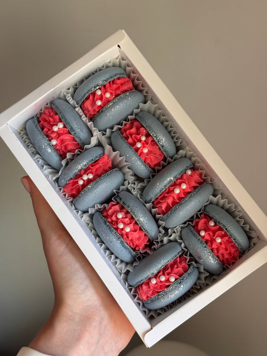 «Barbie macaroons»