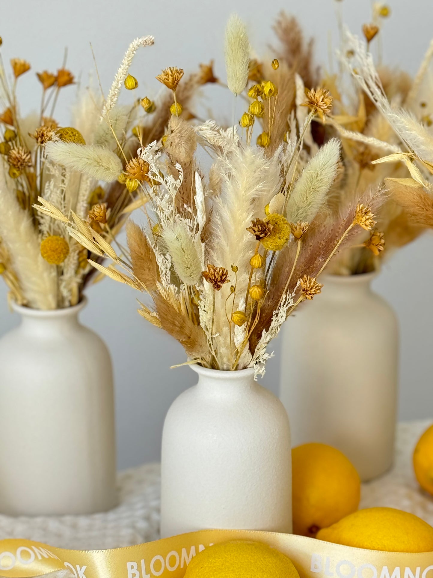 Dry flower bud vases