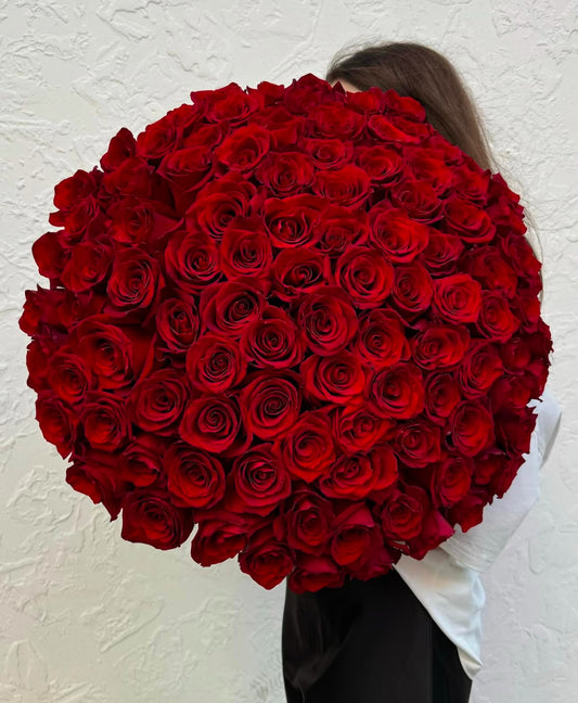 «Explorer» red roses