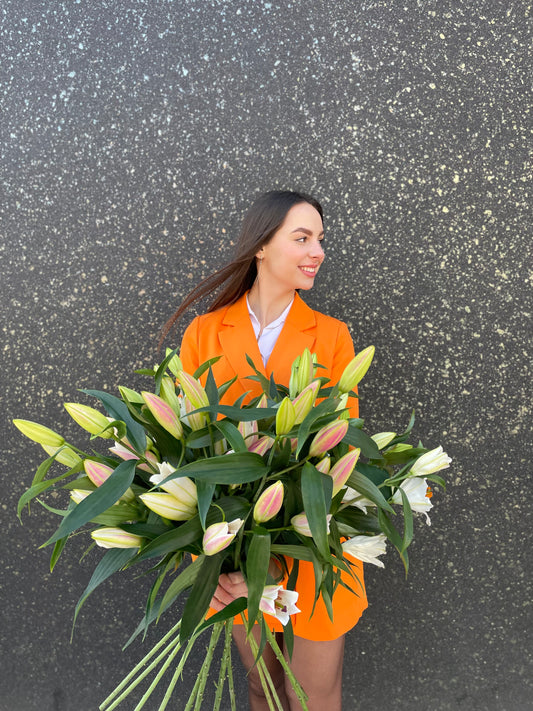 «Lily» bouquet