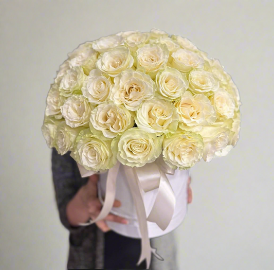 «White roses» box