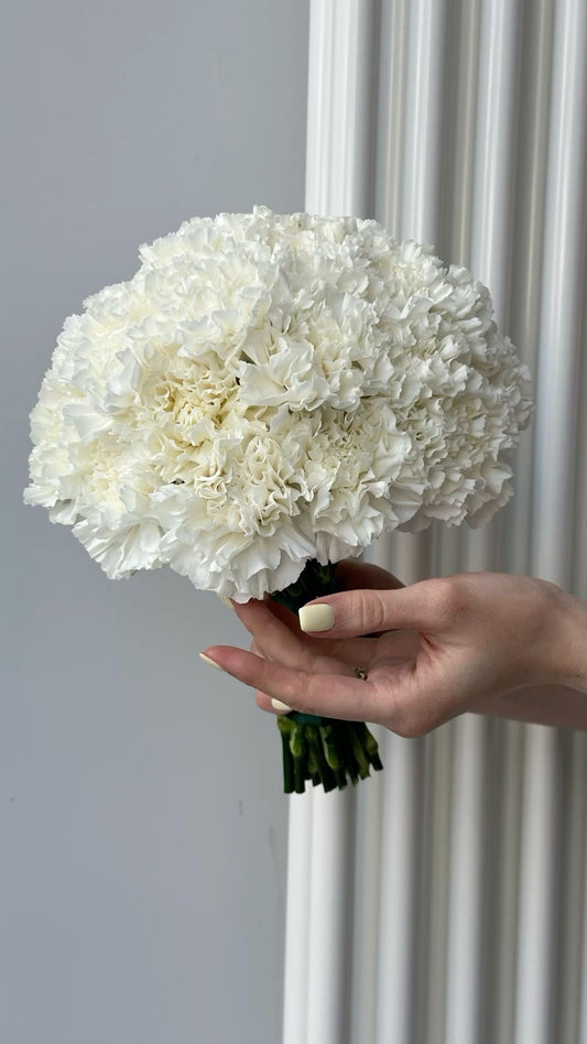 «Pure Grace» carnations wedding bouquet